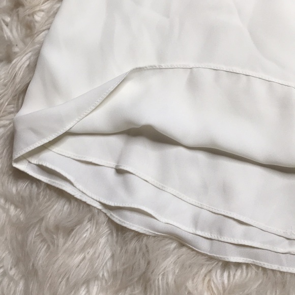 Socialite Ivory color lace detail Camisole Sz Med. - Picture 7 of 8